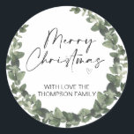 Adesivo Merry Christmas Gift Label Greenery Wreath Sticker<br><div class="desc">Está quase no Natal! Hora de planejar o seu presente para o feriado, não esqueça os seus palitos de Natal personalizados! Na moda e belos estes autocolantes de Natal personalizados são perfeitos para as Etiquetas de Presente de Natal ou como selos de envelopes nos seus Cartões de natal de Natal...</div>