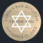 Adesivo Minimalista Dourado e Marinho Bar Azul Mitzvah Obr<br><div class="desc">Este Bar minimalista e chique Mitzvah obrigado que você cola apresenta letras clássicas em azul marinho sobre um fundo de ouro falso com a estrela de David em branco. Personalize-o para as suas necessidades. Você pode encontrar produtos correspondentes na minha loja.</div>