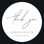 Adesivo Minimalista Elegante Obrigado Escrita Negra<br><div class="desc">Autocolantes personalizados e simplesmente na moda com nomes e datas em fontes elegantes.</div>