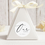 Adesivo Minimalista Moderno Nosso Padrinho De Redondo Favo<br><div class="desc">Compre a coleção aqui: https://www.zazzle.co.uk/collections/modern_minimalist-119052317964885904?rf=238296117664346256</div>