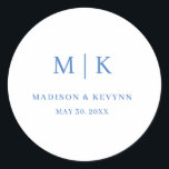 Adesivo Mínimo e Chic | Casamento<br><div class="desc">Mínimo e Chic | Bue Wedding Classic Round StickerEstes elegantes e modernos guardanapos de casamento ou chá de panela apresentam um simples design de texto preto e branco que exumenta o estilo minimalista. Adicione suas iniciais ou monograma para torná-las completamente suas.</div>