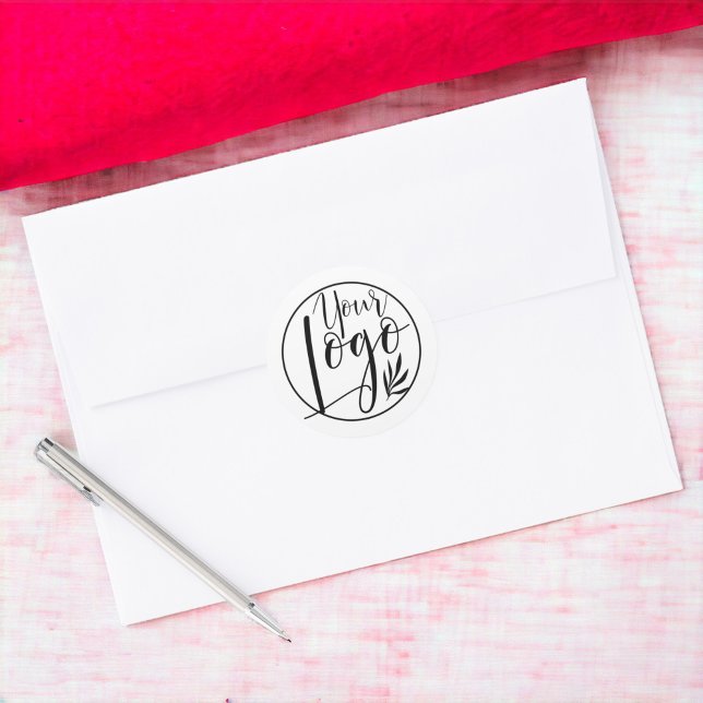 Adesivo Mínimo moderno Logotipo preto branco (Modern minimalist Logo branding black white Classic Round Sticker)