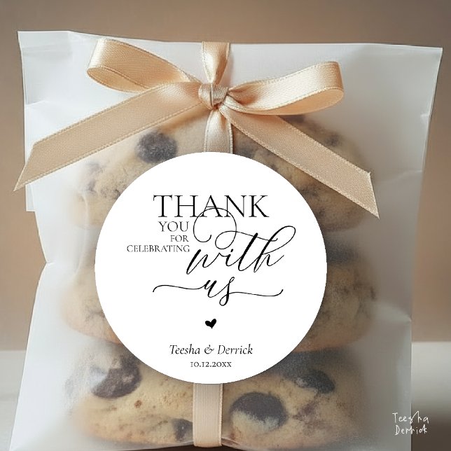 Adesivo Modern Boho Wedding Cute Heart Thank You Gifts  (Modern Boho Wedding Cute Heart Huge Love Thank You Gifts Classic Round Sticker in black and white)