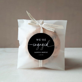 Adesivo Moderno Minimalista Preto Caligrafia Estamos Engaj