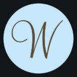 Adesivo Monograma castanho W no rótulo de favor azul claro<br><div class="desc">Os presentes monográficos têm uma enorme seleção de selos de correio USPS personalizáveis, autocolantes de envelope, cartões de saudação, camisetas, chapéus, botões, ímãs e muito mais. Estes monogramas são excelente de enviar convites para casamento, Convites de festas de aniversário, anúncios de graduação, e festas de aniversário surpresa apenas para citar...</div>