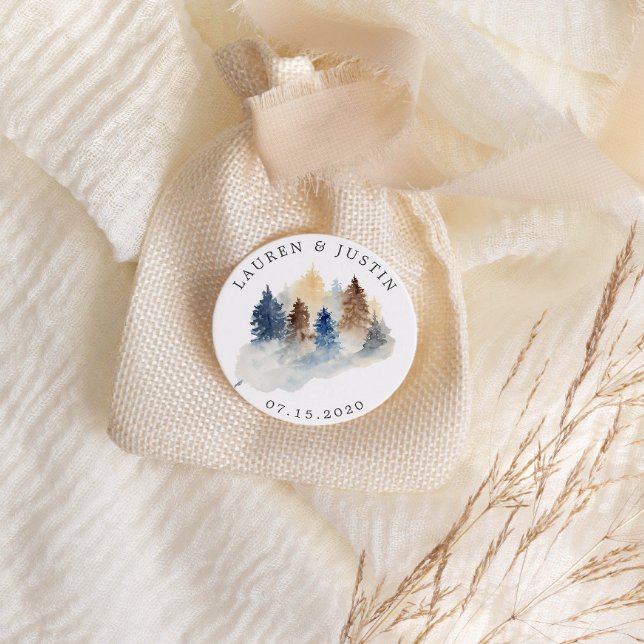 Adesivo Monograma de Árvores Aquarela da Montanha Rústica (Criador carregado)