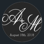 Adesivo Monograma de Borda Moderna<br><div class="desc">Este adesivo faz parte da Coleção de Casamentos de Monograma de Borda Moderna com um estilo ousado mas simples. Edite as iniciais do monograma com as iniciais da noiva e do noivo e insira a data do casamento ou outro texto em vez do texto mostrado na modelo de design. Neste...</div>