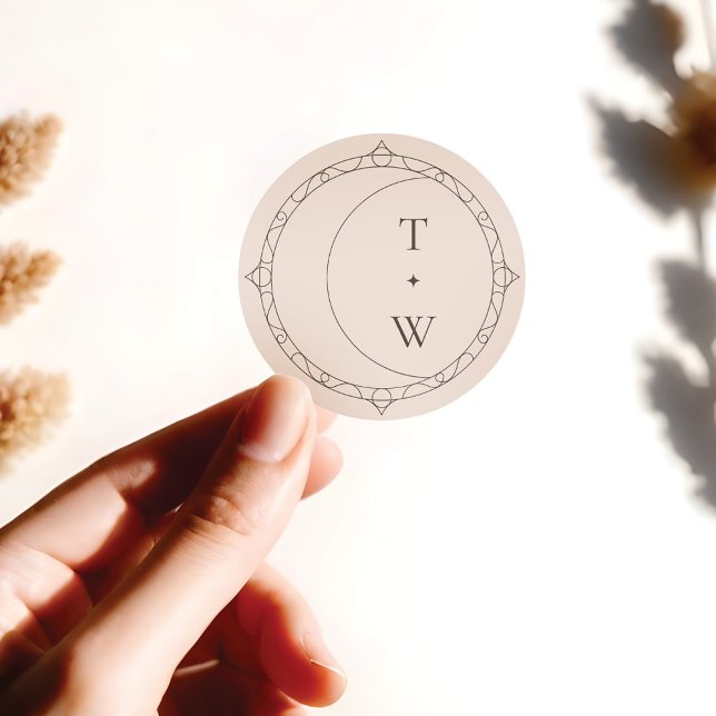 Adesivo Monograma de Casamento de Lua Celestial Mínima e E (Minimal Celestial Moon & Stars Wedding Monogram Classic Round Sticker)