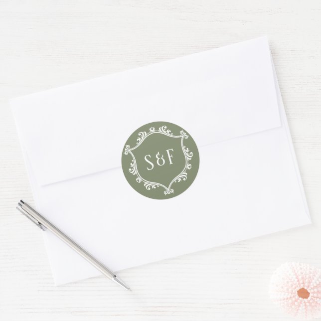 Adesivo Monograma do Sage Green and White Crest (Envelope)
