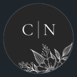 Adesivo Monograma Floral Elegante Iniciais Casamento Negro<br><div class="desc">Estas simples e elegantes juntas de envelope de casamento apresentam uma linha floral desenhando em branco e dois modelos iniciais monogramas sobre um fundo de cor personalizado (mostrados em preto puro).</div>