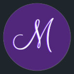 Adesivo Monograma M Casamento Convite Roxo Selo<br><div class="desc">Monograma "M" Sticker. Personalizável</div>