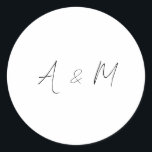 Adesivo Monograma Monograma Boho Negra Casado com Script M<br><div class="desc">Este elegante adesivo de casamento minimalista apresenta um moderno roteiro manuscrito com iniciais personalizáveis, fazer-o perfeito para selar envelopes, favores de casamento ou adicionar um toque pessoal à decoração de eventos. O simples design preto-em-branco combina-se facilmente com qualquer tema de casamento, do contemporâneo ao clássico. Personalize-o para torná-lo exclusivamente seu!...</div>