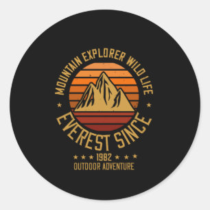 Adesivo Montanhas - Mountain Explorer Wildlife Desde 1982