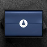Adesivo Moody Merry Christmas | Classy Dark Navy Blue Tree<br><div class="desc">Esta é a estação para decorar e entreter! Árvore moderna, escura e modesta de abstrato e com a letra de "Feliz Natal" em uma paleta rica e luxuosa. Esta elegante design festiva apresenta uma árvore de Natal cintilante e caprichosa com uma pintura frisada melhorada com brilho metálico falso. Para outras...</div>