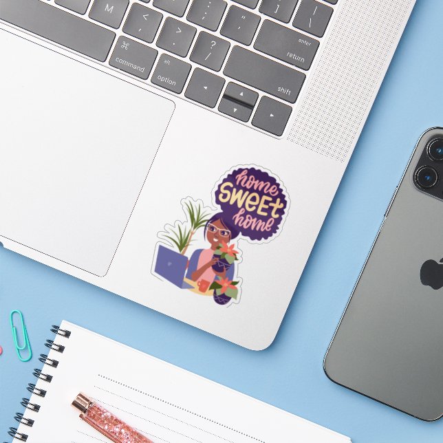 Adesivo Mulher Negra Louca Dama de Planta, Casa Doce (Notebook com iPhone)