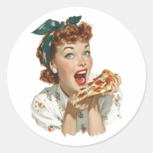 Adesivo Mulher Retro Disfrutando de uma Fatia de Pizza