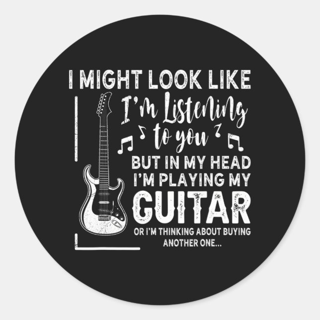 Adesivo Música de violão engraçada pode parecer que estou  (Frente)