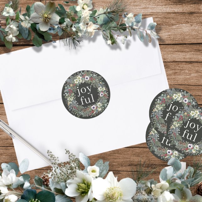 Adesivo Natal Botânico Alegre  (Joyful Botanical Christmas Classic Round Sticker by Ricaso.  Ideal for holiday mailings and gifts)