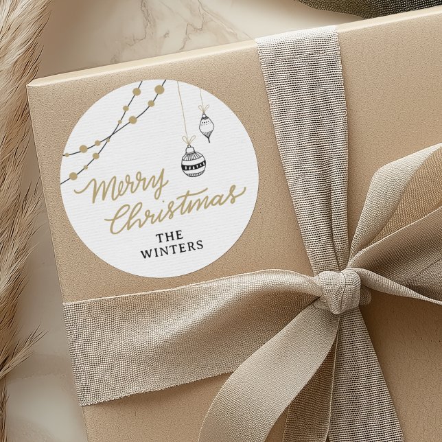 Adesivo Natal Personalizado Preto e Dourado Moderno (Modern Personalized Black and Gold Hand-Drawn Baubles Christmas Sticker for Presents and Envelopes)