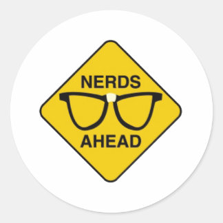 Adesivo Nerd à frente