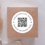 Adesivo Nome de Negócio Mínimo do Código QR de Link de Sit<br><div class="desc">Simples adesivo comercial com o link do seu site de código QR. Para uma personalização mais avançada deste design,  clique no BOTÃO FERRAMENTA DESIGN AZUL acima! Itens correspondentes também estão disponíveis.</div>