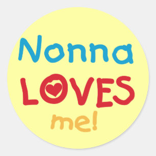 Adesivo Nonna ama-me T-shirts e presentes