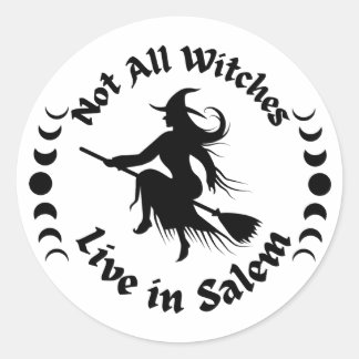 Adesivo Not All Witches Live in Sale Classic Round Sticke