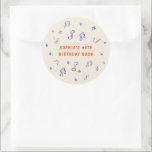 Adesivo Notas de música aniversário de 40 anos de ilustraç<br><div class="desc">Cartazes de aniversário de 40 anos divertidos e caprichosos,  desenhados à mão,  com ilustrações lúdicas de notas musicais e estrelas. Adição perfeita a uma noite de piano comemorativa!</div>