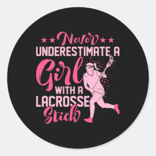 Adesivo Nunca Subestime Uma Garota Com Um Pau De Lacrosse