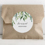 Adesivo O Amor de Folhagem Moderna é um Casamento Doce<br><div class="desc">Este amor popular moderno é um doce colante clássico de casamento,  é perfeito para um casamento tropical. Esta design de aquarela pintada à mão apresenta uma bela folhagem verde bem organizada em quadros únicos.</div>