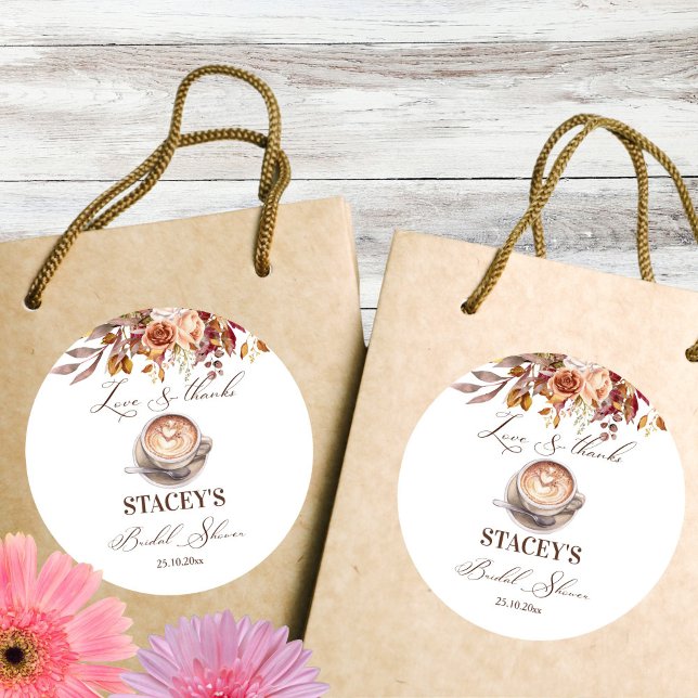 Adesivo O amor está preparando o café favor de chá de pane (Love is brewing coffee fall bridal shower thank you favor  sticker template)