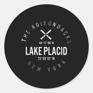 Adesivo O lago Adirondacks Plácido Nova York esquiando Sno