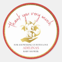 O Pequeno Dragão Bonito Está No Caminho Do Chá de