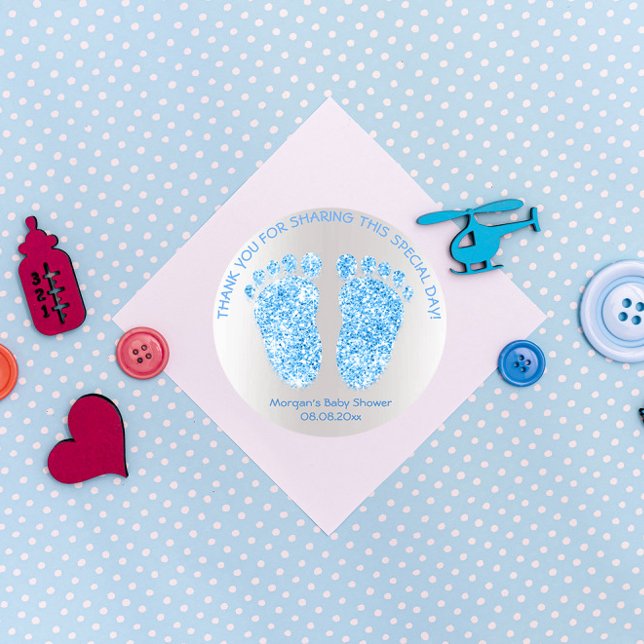 Adesivo Obrigado de Favoritos do Chá de fraldas de Pés Bri (Blue Boy Glitter Feet Baby Shower Favor Thank Classic Round Sticker)