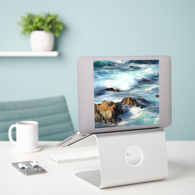 Adesivo Ondas do Oceano Pacífico (Laptop na mesa)
