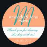 Adesivo Orange Teal Simple Casamento Inicial Favor Obrigad<br><div class="desc">Aqua White Simple Casamento Inicial Favorito Obrigado Sticker. Personalize os seus favores de casamento com este elegante, simples e na moda, adesivo de casamento com turquesa e laranja e fundo, noiva e noiva, e monograma inicial junto com seu obrigado, sua mensagem e data de casamento impressos em letras elegantes. Design...</div>