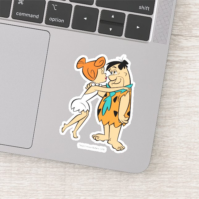 Adesivo Os Flintstones | Wilma Kissing Fred (Detalhe)