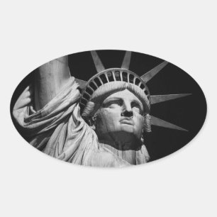 Adesivo Oval Estátua Branca Negra da Liberdade, Nova Iorque