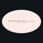 Adesivo Oval Maquiagem Rosa Vintage e Beleza Personalizadas<br><div class="desc">Coordena-se com o Modelo de cartão de negócios Vintage Pink Makeup and Beauty até 1201AM. Seu nome é elegantemente estirado em uma letra cursiva para um sentimento clássico e vintage nesses autocolantes personalizados. Use estes adesivos para selar envelopes ou pacotes, para adicionar sua marca aos produtos ou para personalizar os...</div>