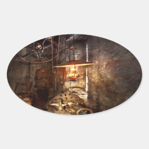 Adesivo Oval Operador - torno - o canto de uma oficina velha