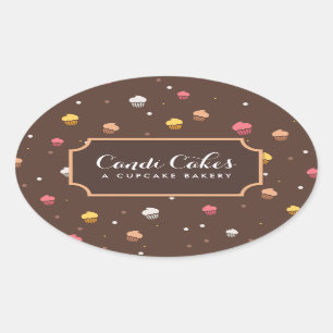 Adesivo Oval Padrão de padaria de Cupcakes bonitos castanho