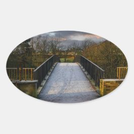 Adesivo Oval Urban Frosty Footbridge, Bradford