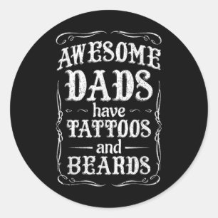 Adesivo Pais Fantásticos Têm Tatuagens E Barbas Camiseiros