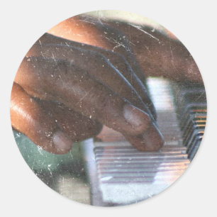 Adesivo palmas escuras tocando teclado de piano gruning