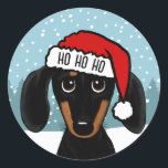 Adesivo Papais noeis de Dachshund Pretos e Tan Personaliza<br><div class="desc">Espalhe a alegria de férias com este adorável adesivo de Natal! O adesivo apresenta um dachshund preto e bronzeado ilustrado, vestindo um chapéu vermelho brilhante de Papai Noel com forma branca. HO HO HO pode ser personalizado com nome ou outro texto. Estes autocolantes podem ser utilizados para selar envelopes ou...</div>