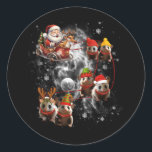 Adesivo Papais noeis Riding Ogambm Reindeer Sleigh Christm<br><div class="desc">Se você está procurando por um presente espirituoso para amantes de gambás, amantes de gambás, amantes de ratos ou amantes de os animais em sua família ou amigos, este bonito é o presente perfeito ou a ideia presente deles ou de você. Procurando coisas humorísticas para mostrar gambás, ratos, animais dizendo,...</div>