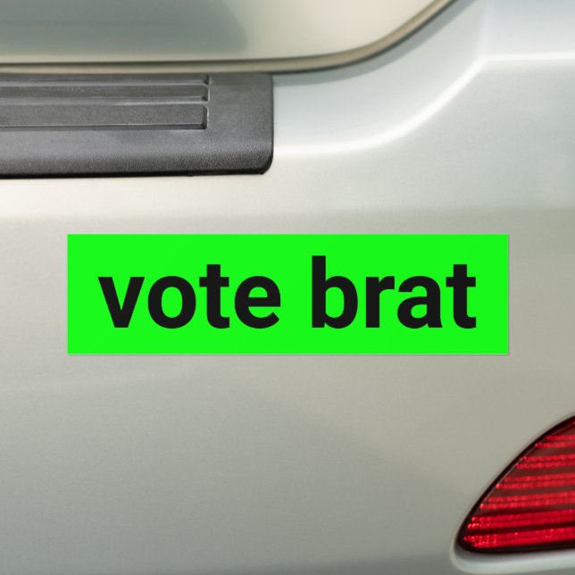 Adesivo Para Carro Vote brat kamala preto simples e verde-neonês (No carro)