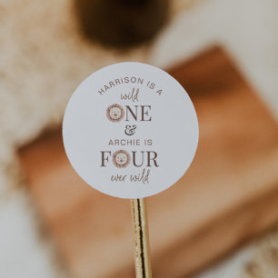 Adesivo Partido Comum Selvagem Um e Quatro Nunca Selvagem