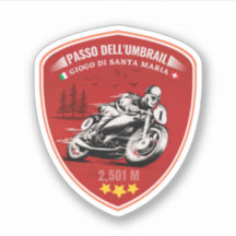 Passagem de Umbrail pelos Alpes fronteiriços da Su