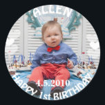 Adesivo Pau de Fotografia do Primeiro Aniversário<br><div class="desc">Um adesivo bonito que você pode personalizar carregando a foto do seu próprio filho junto com a adição do seu nome e data de nascimento na área personalizada.</div>